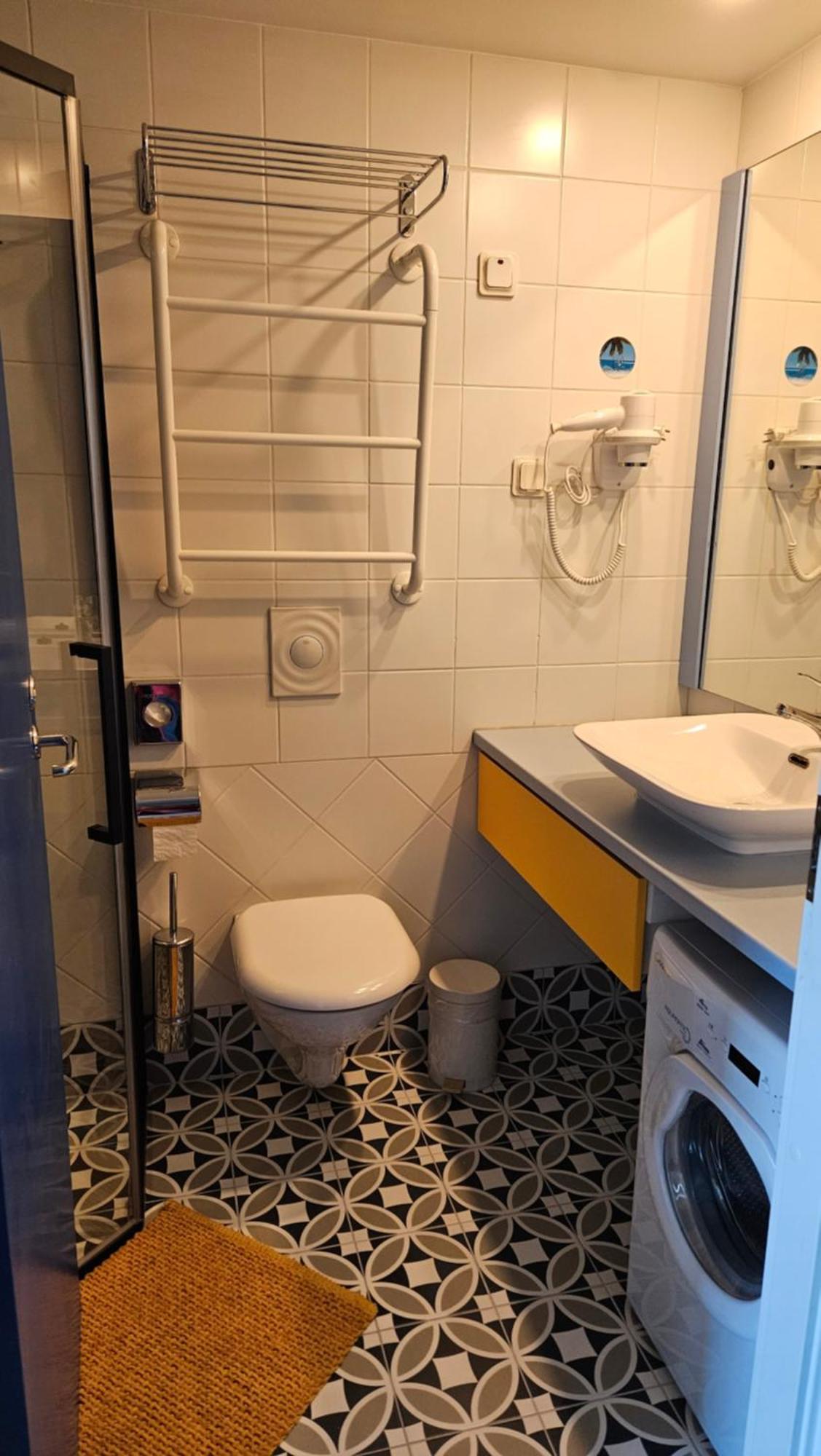 City Beach Apartment Tallinn Eksteriør bilde